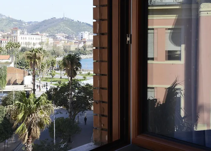 Bed and Breakfast Fronte Del Porto Salerno